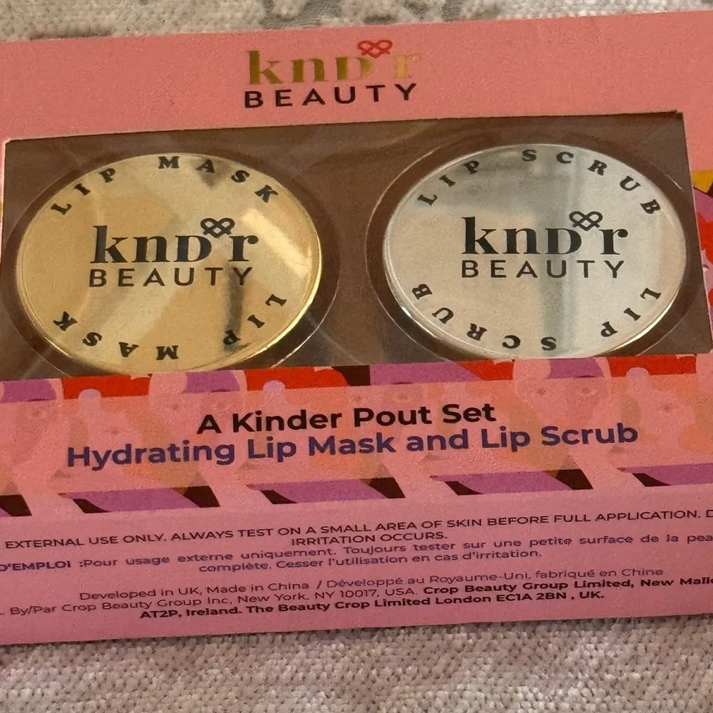 KNDR Beauty Lip Mask and Scrub Set